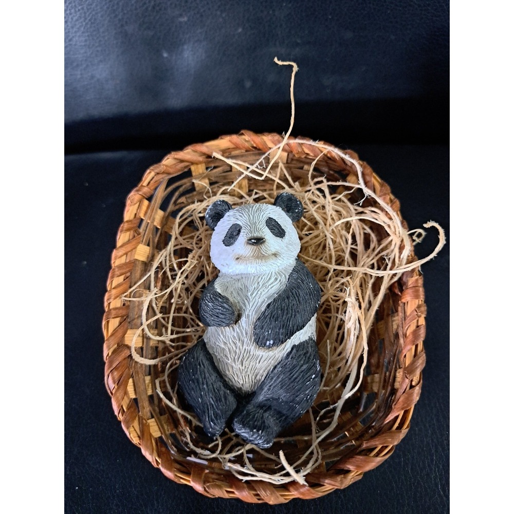 1989‎ SANDICAST USA HANDCAST HAND PAINTED MINI SLEEPING PANDA BEAR FIGURINE #WO9